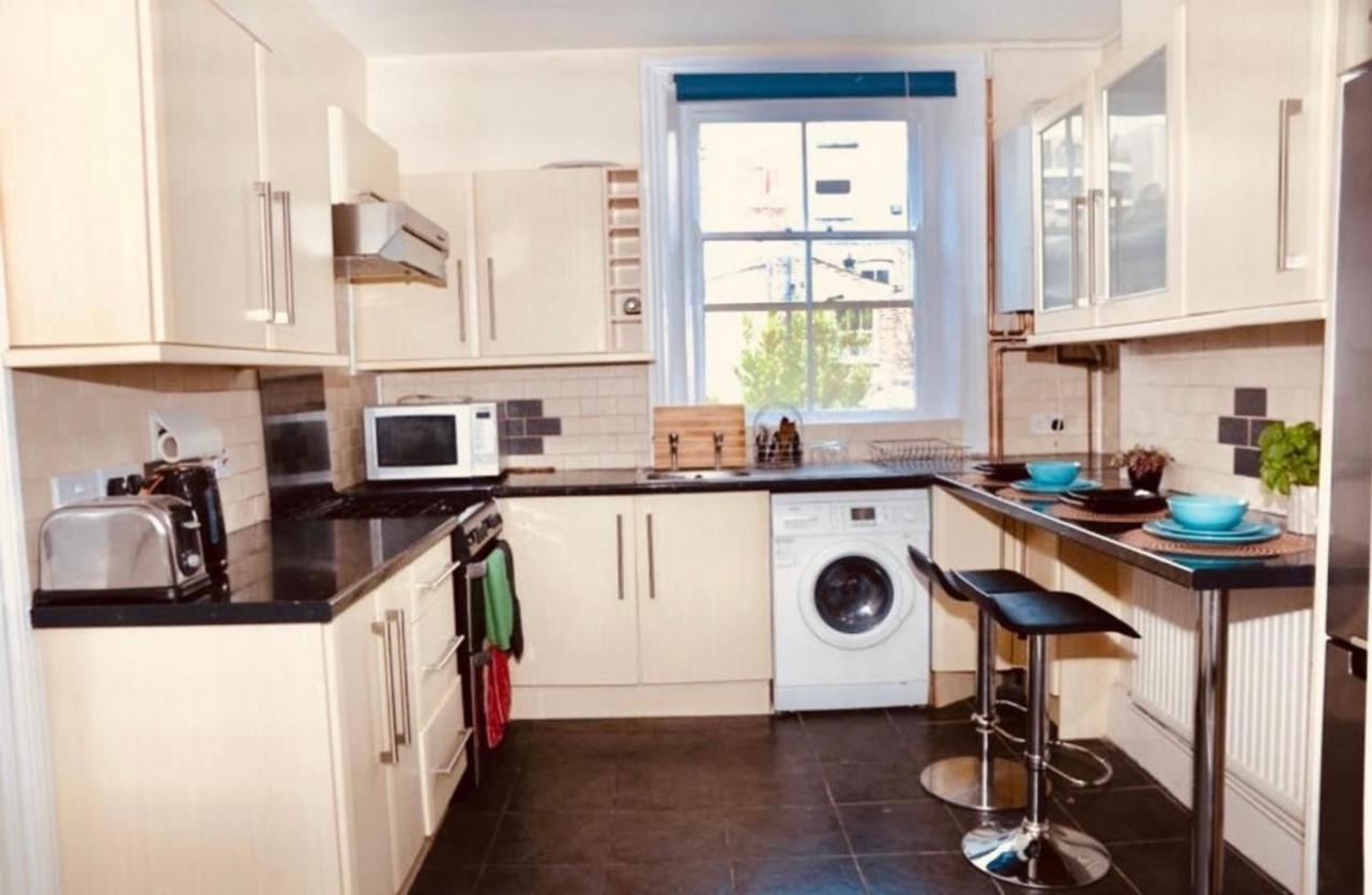 Bed & Breakfast Elephant And Castle Cosy Double Bed Londra